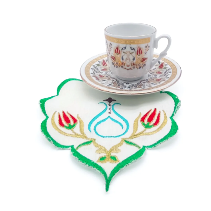 6'lı Kahve ve Çay Yanı Nakış İşlemeli Kumaş Sunum Peçetesi - Serhendi Logolu Lale Desenli Yeşil M3 - 2