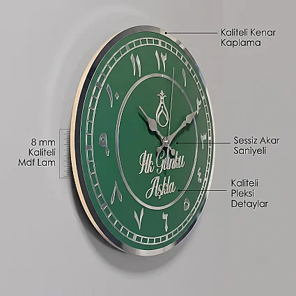 Ahşap Duvar Saati 35 cm Dekoratif Akar Saniyeli Sessiz Mekanizma 8 mm Yeşil Mdf Gümüş Pleksi ve Kenar Kaplama Arapça Rakamlı (1)