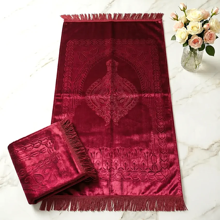 Astarlı Süngerli Kalın Platinyum Seccade 68x115 650 Gr Bordo M1 - 1