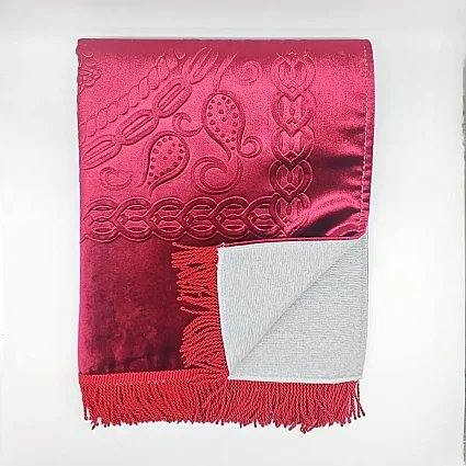 Astarlı Süngerli Kalın Platinyum Seccade 68x115 650 Gr Bordo M1 (1)