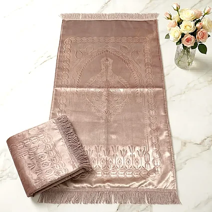 Astarlı Süngerli Kalın Platinyum Seccade 68x115 650 Gr Pembe M1