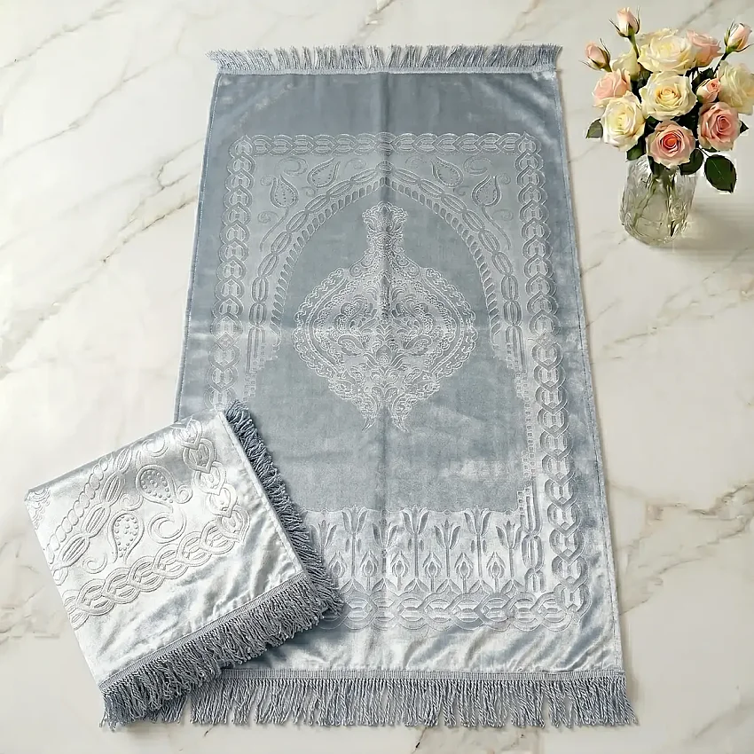 Astarlı Süngerli Kalın Platinyum Seccade 68x115 650 Gr Silver M1 - 1