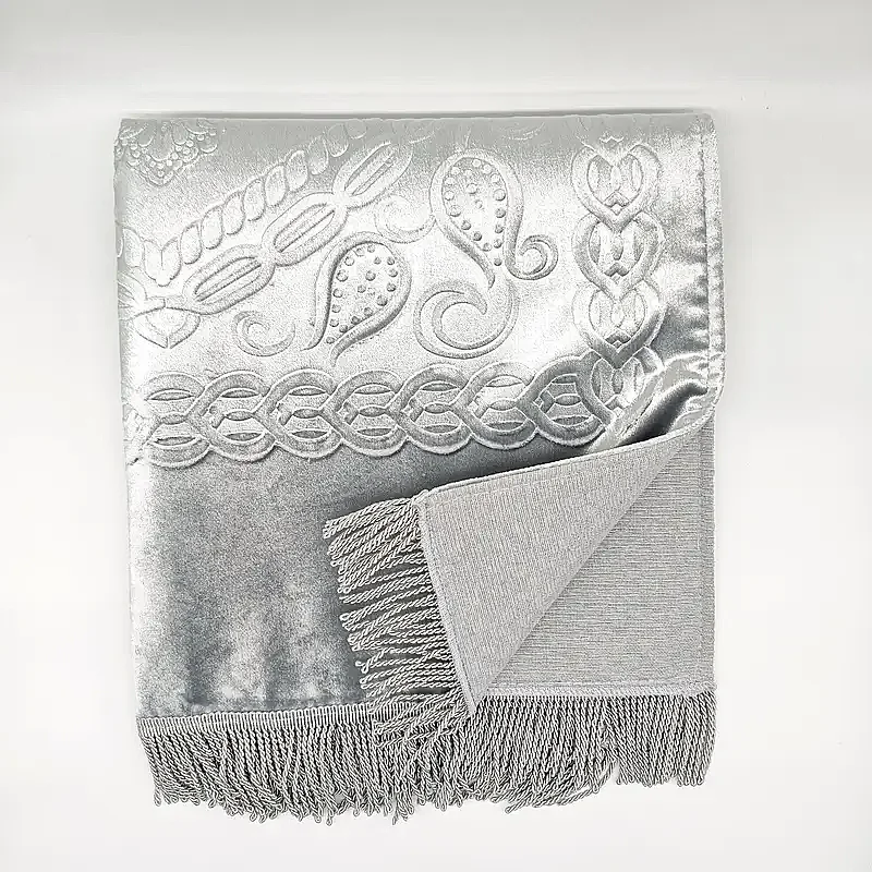 Astarlı Süngerli Kalın Platinyum Seccade 68x115 650 Gr Silver M1 - 2