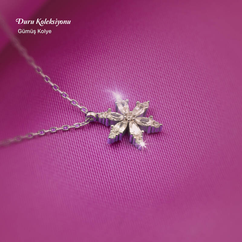 Damla Taşlı Çiçek Figürlü 925 Ayar Gümüş Zirkon Taşlı - Duru Kolye M4 - 1