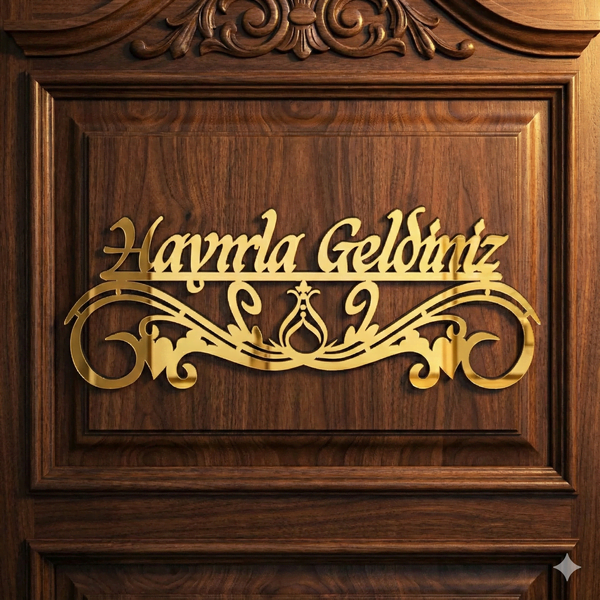 Hayırla Geldiniz ve Hayırla Gidiniz Kapı Süsü - 25x10 Serhendi Logolu, Ahşap Altın Pleksi M9 - 2