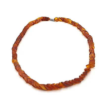 Litvanya Kehribar Özel Kesim Kolye LK21 (1)