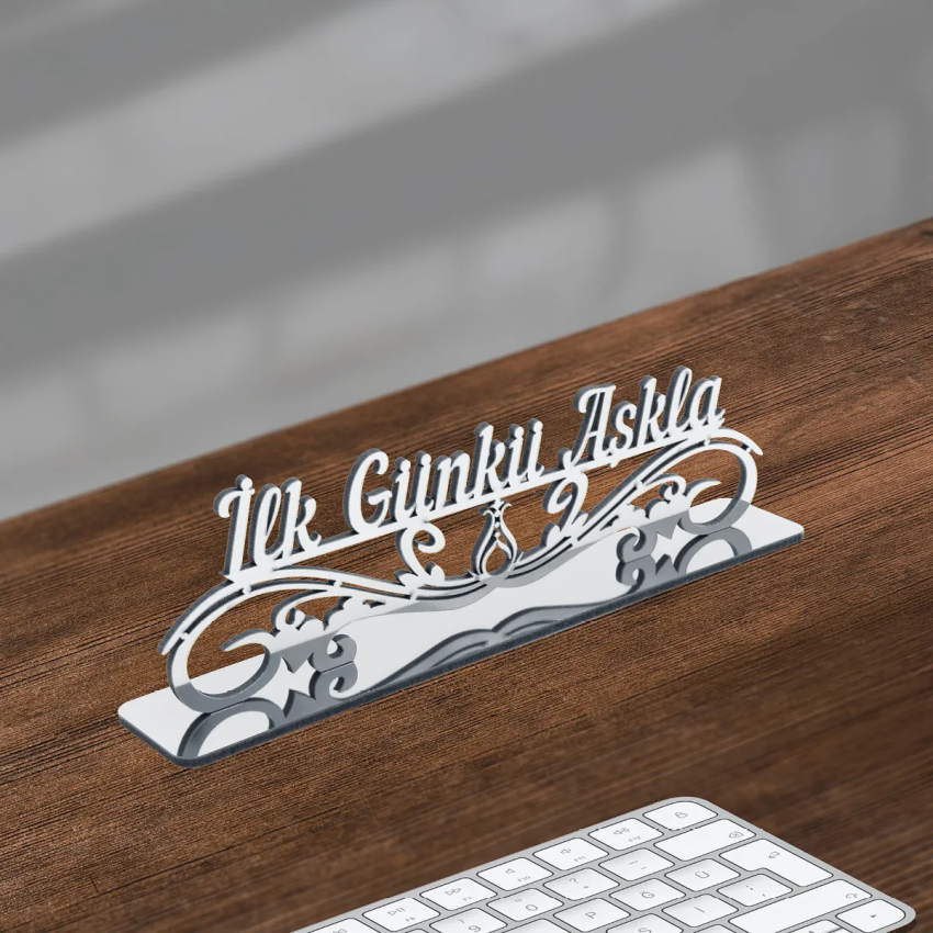 Masa Üstü Dekor, İlk Günkü Aşkla, Salon ve Ofis Dekor, Masa Aksesuarları, 25x7 Serhendi Logolu Gümüş Pleksi M2 - 5