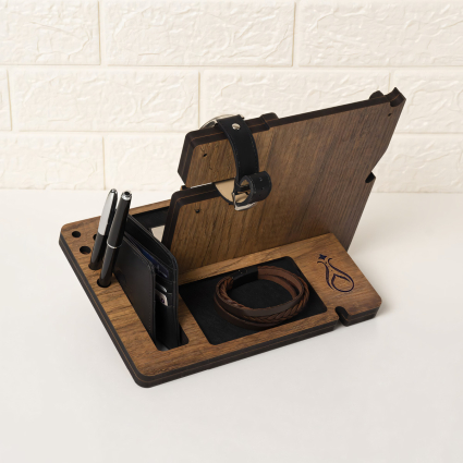 Masaüstü Organizer - Ahşap Masaüstü Düzenleyici & Telefon Standlı Kalemlik, Saat Standı, Cüzdan Bölmeli - Serhendi Logolu - Dikey Model Nida M6 - 3
