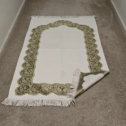 Şönil Seccade Örgü Saçaklı 70x115 Beyaz M3 (1)