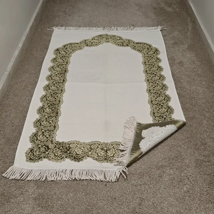 Şönil Seccade Örgü Saçaklı 70x115 Beyaz M3 - 2