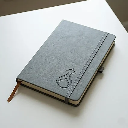 Termo Kapaklı Serhendi Logolu Çizgili Defter Gri MZ1