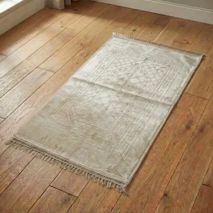 Yumuşak Peluş Seccade Kaymaz Taban 80x120 Beyaz M1 (1)