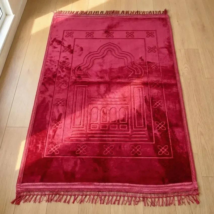 Yumuşak Peluş Seccade Kaymaz Taban 80x120 Bordo M1 - 1