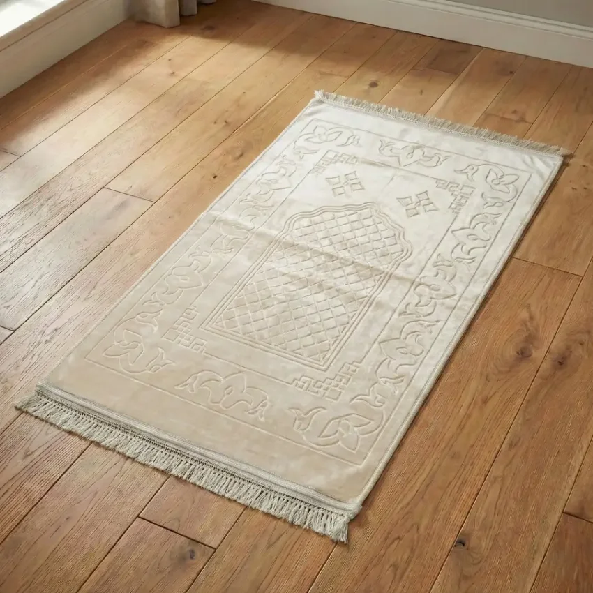 Yumuşak Peluş Seccade Kaymaz Taban 80x120 Krem M1 - 2